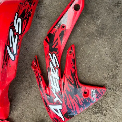 Crf150r 07-19 plastics & graphics set