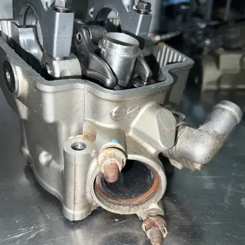  Crf250r 04-07 Cylinder Head (Complete)