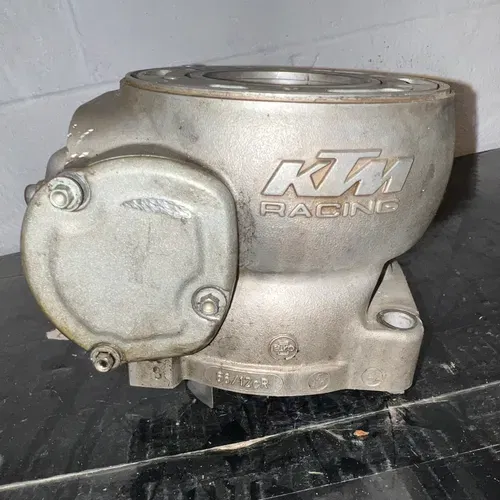 2005 Ktm 250 Sx Cylinder Jug