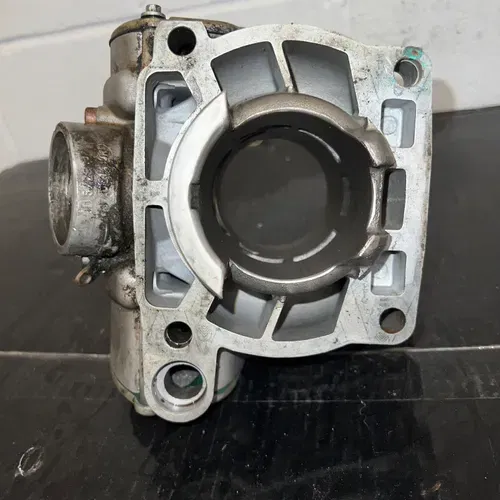 2005 Ktm 250 Sx Cylinder Jug