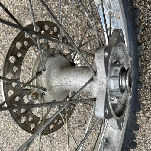 02-12 Crf250r Crf450r Rear Wheel Assembly 