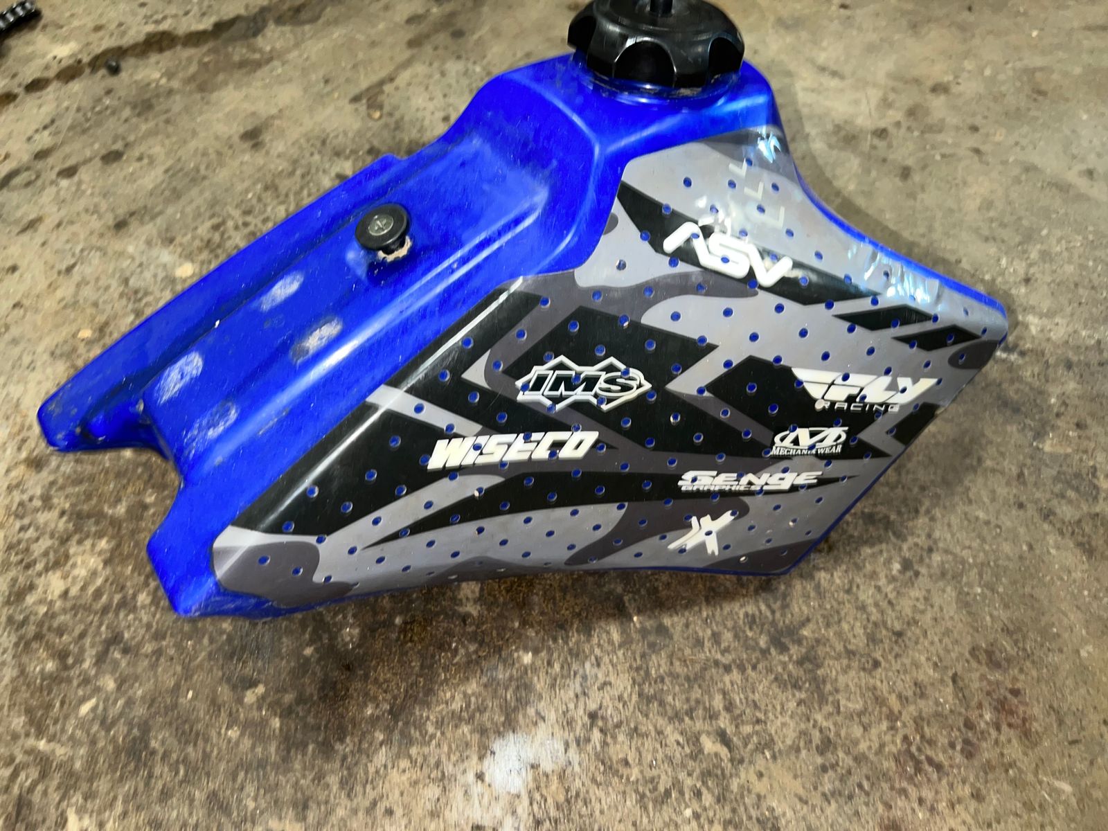 02-18 Yz85 gas tank