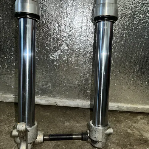 02-08 Ktm 65 Forks & Triple Clamps 
