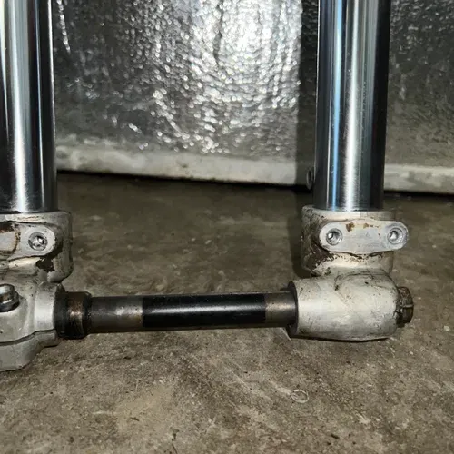 02-08 Ktm 65 Forks & Triple Clamps 