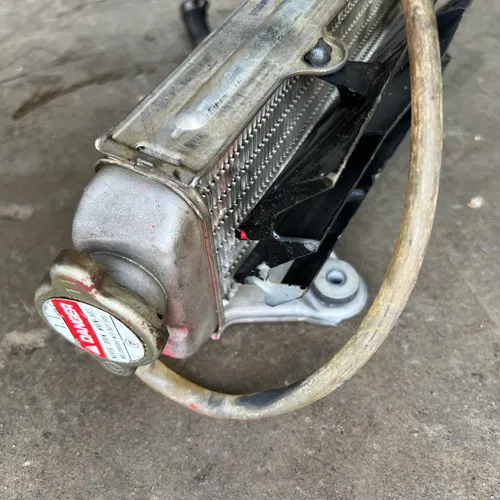 96-07 Cr80 Cr85 radiator 