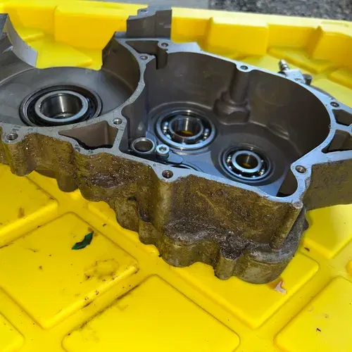 99-02 Ktm 250 300 Crankcase Right Clutch Side