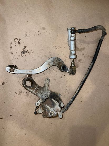 04-07 Crf250r Rear Brake Assembly 