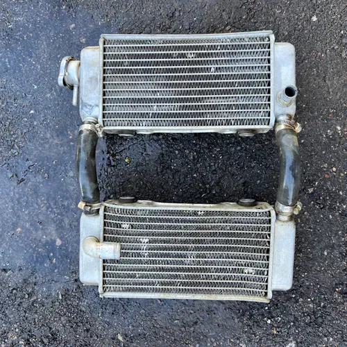 04-09 Crf250r Crf250x Radiator Set