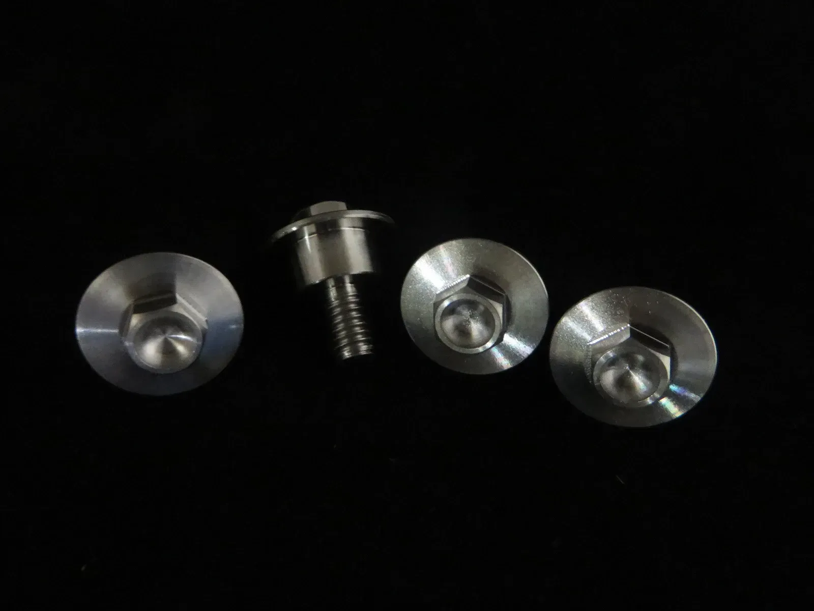 Honda CRF250 2019 Doc Wob  Titanium side panel fixing bolts TI2113