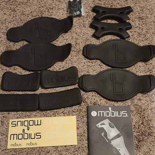 Mobius X8 Braces - Size L