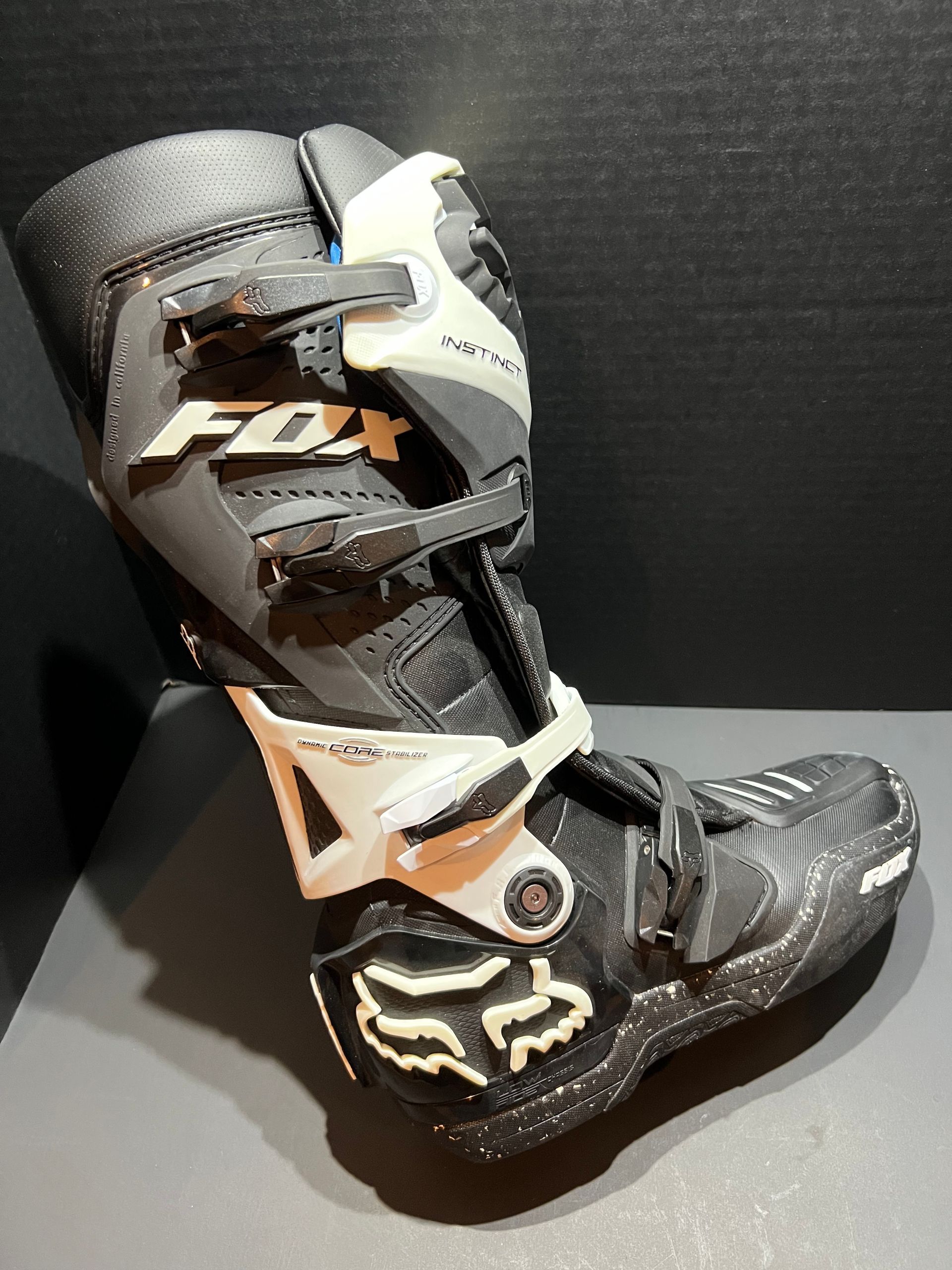 Fox Instinct Boots Size 10 (44)