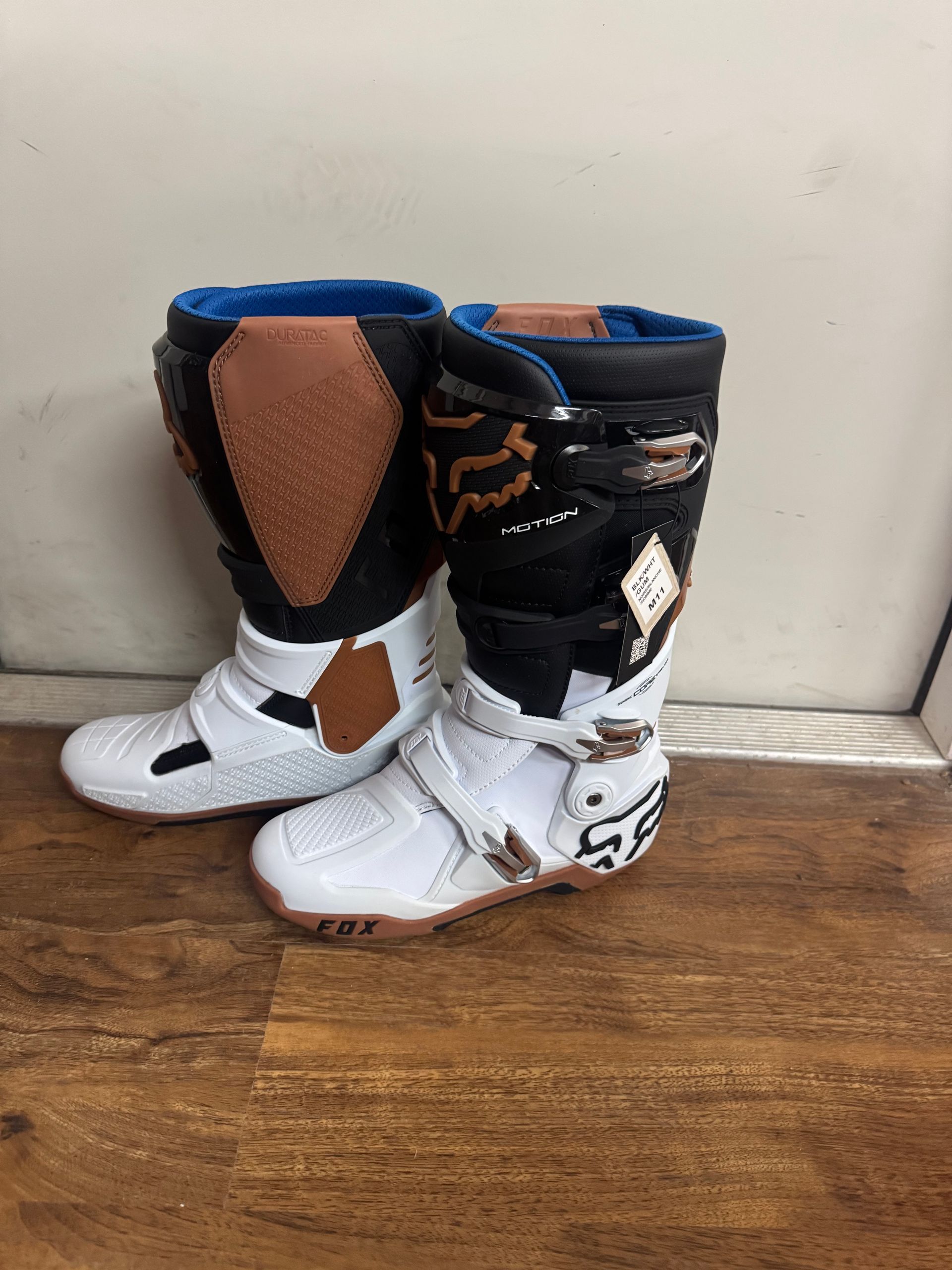 FOX Motion Boots 