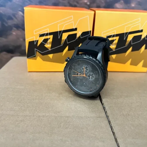 KTM • Facer: the world's largest watch face platform