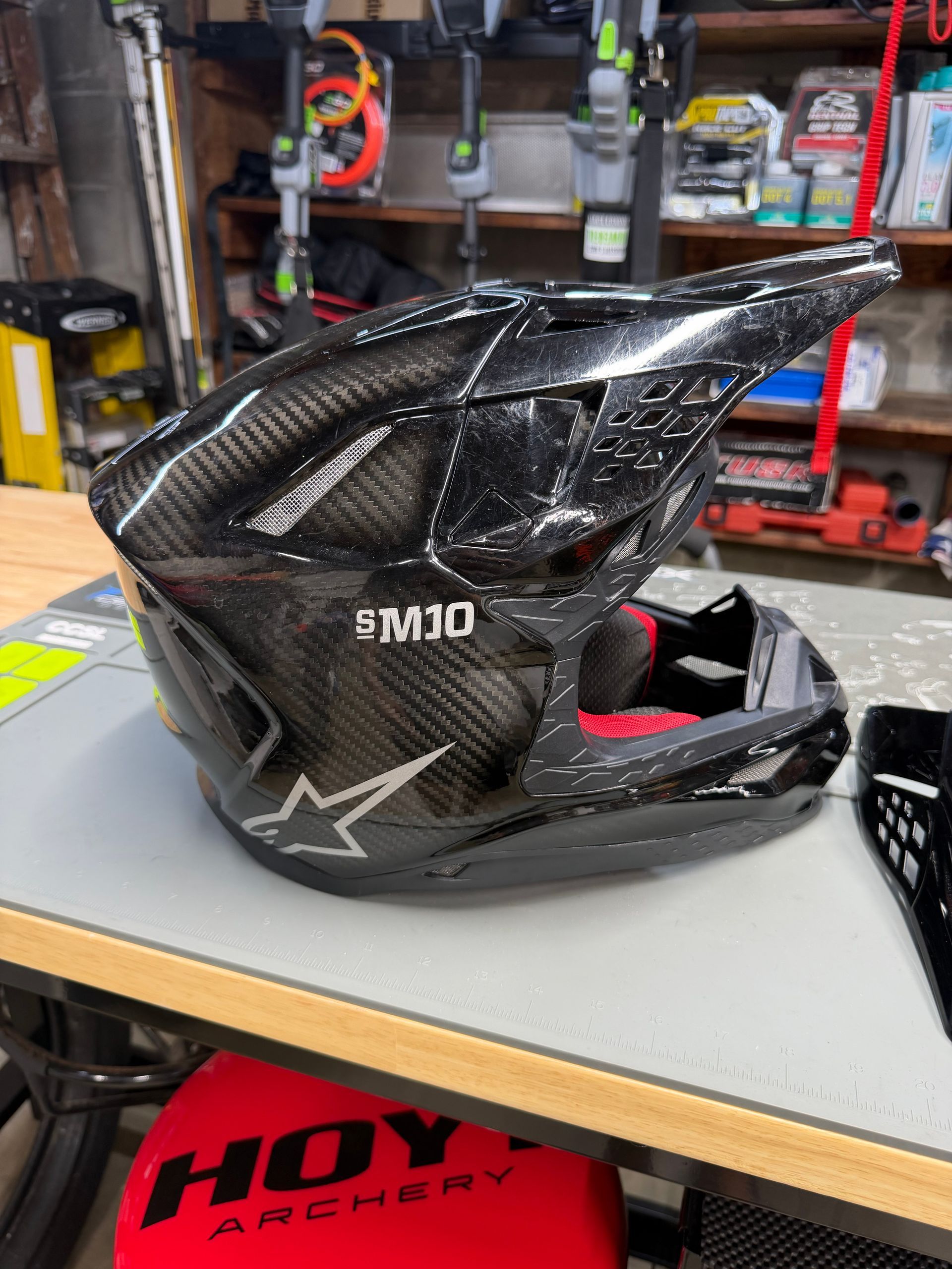 Alpinestars Supertech M10 Carbon Helmet