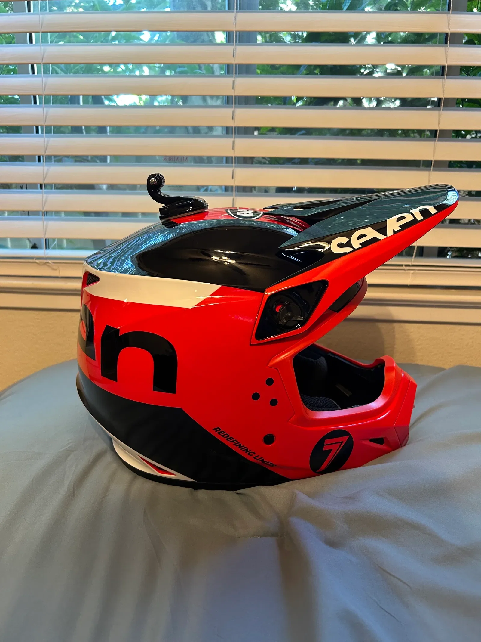 Seven Bell Helmet