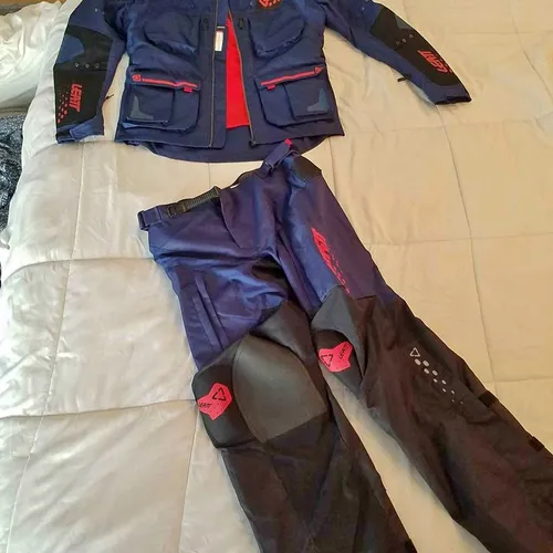 Leatt 5.5 Enduro jacket and pants