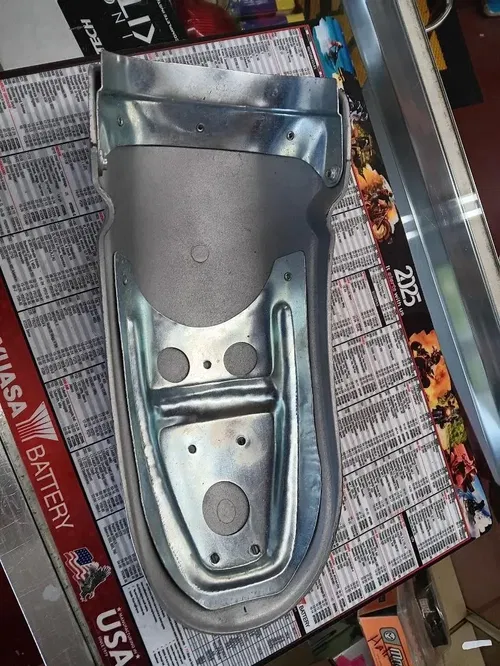 OEM Honda XL175 Rear Fender AND BRACE 1973-75 80100-329-000NQ  Vintage Part