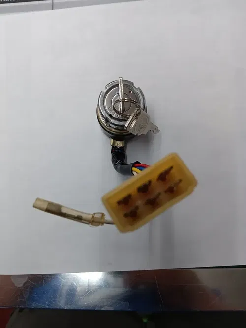 NOS OEM Honda Z50M Ignition Main switch genuine 35100-045-601 New Japan KEY Z 50