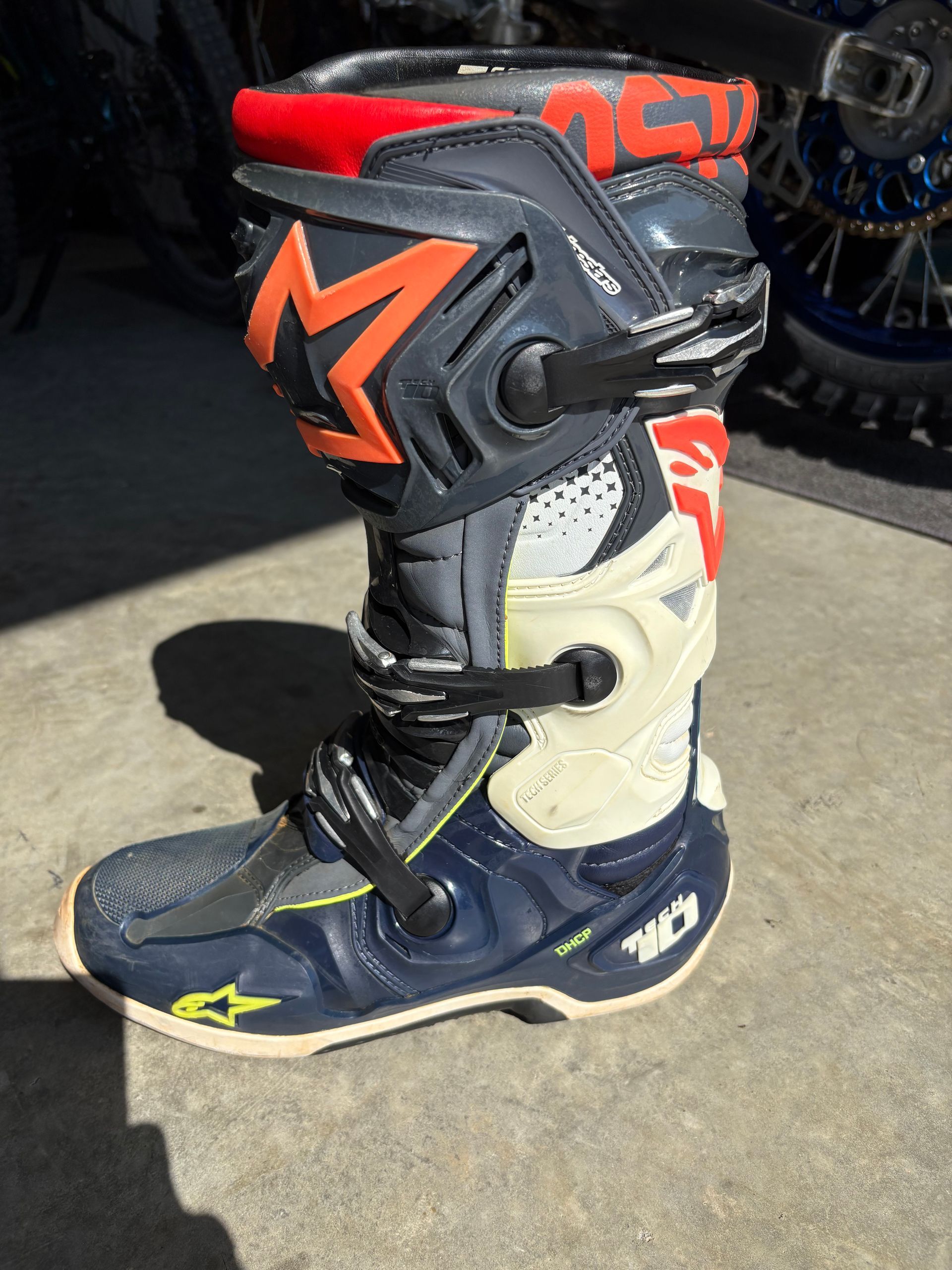 Alpinestars Tech 10