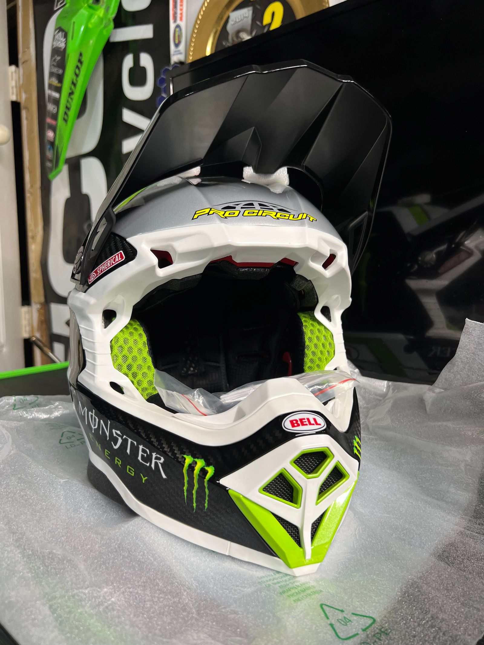 Casco bell motocross clearance monster