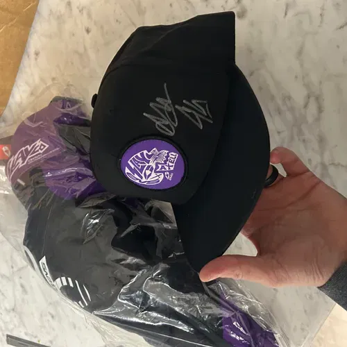 SLAYco / EVS Knee Pad, With Signed Axell Hodges Hat