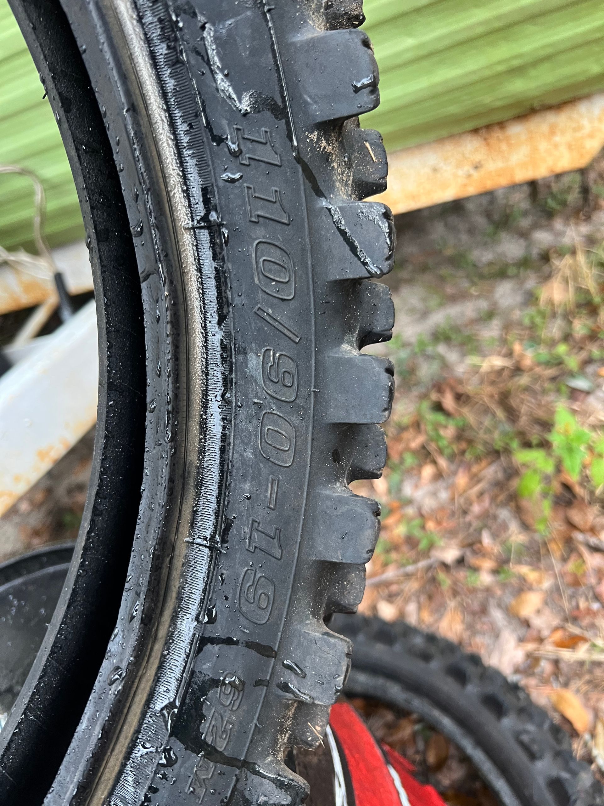 Geomax MX34f Rear  Tire (Factory Spec)