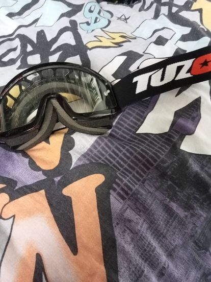 Tuzo Goggles