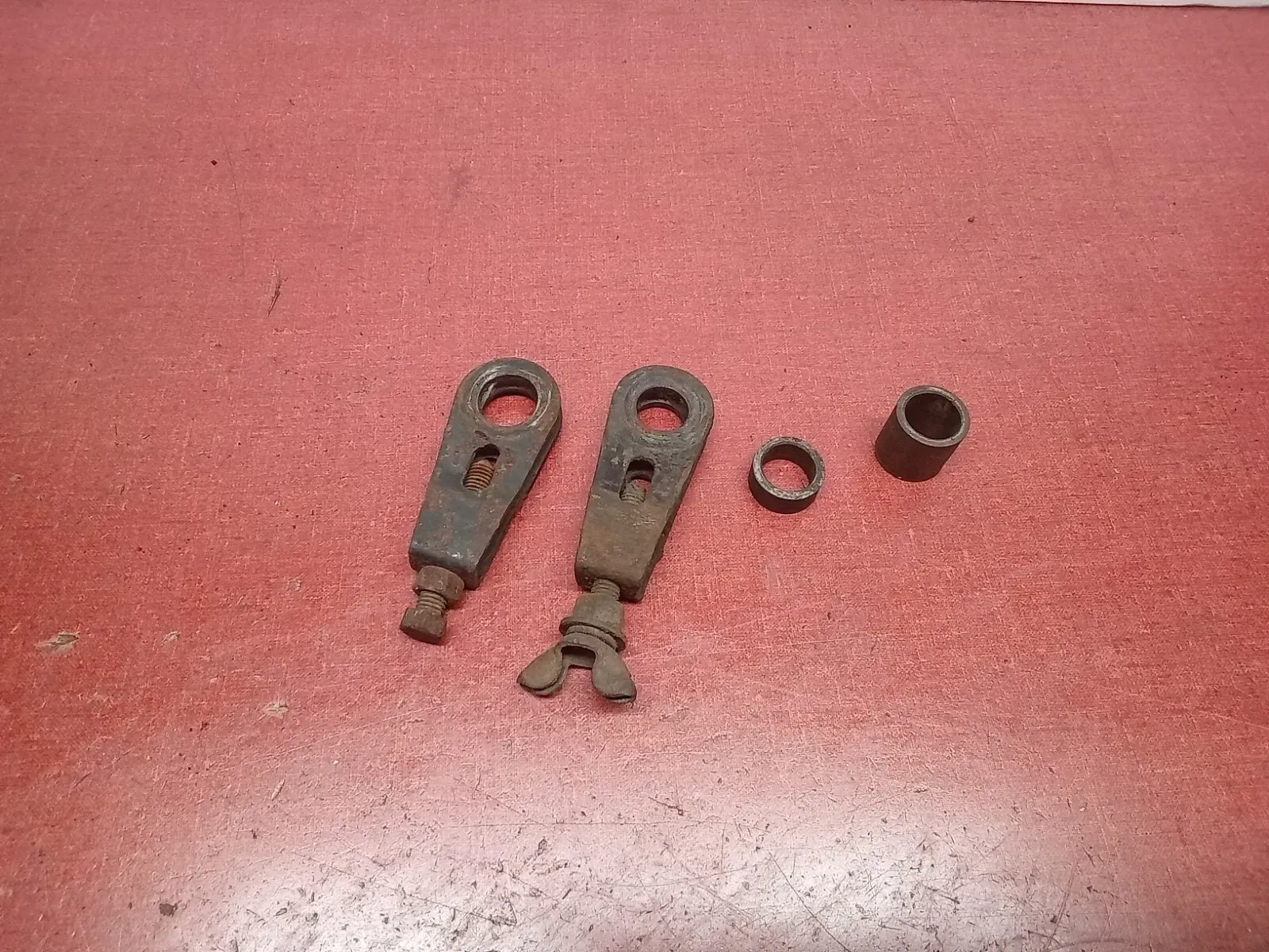 73 74 75 76 INDIAN DIRTBIKE DIRT BIKE MS ML MT ME 100 CHAIN ADJUSTERS W/ SPACERS