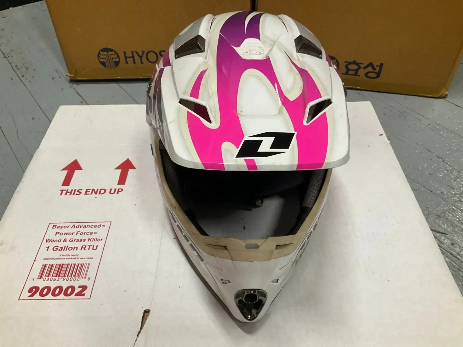 One Industries Kombat MX Helmet Size MED WHITE / PINK