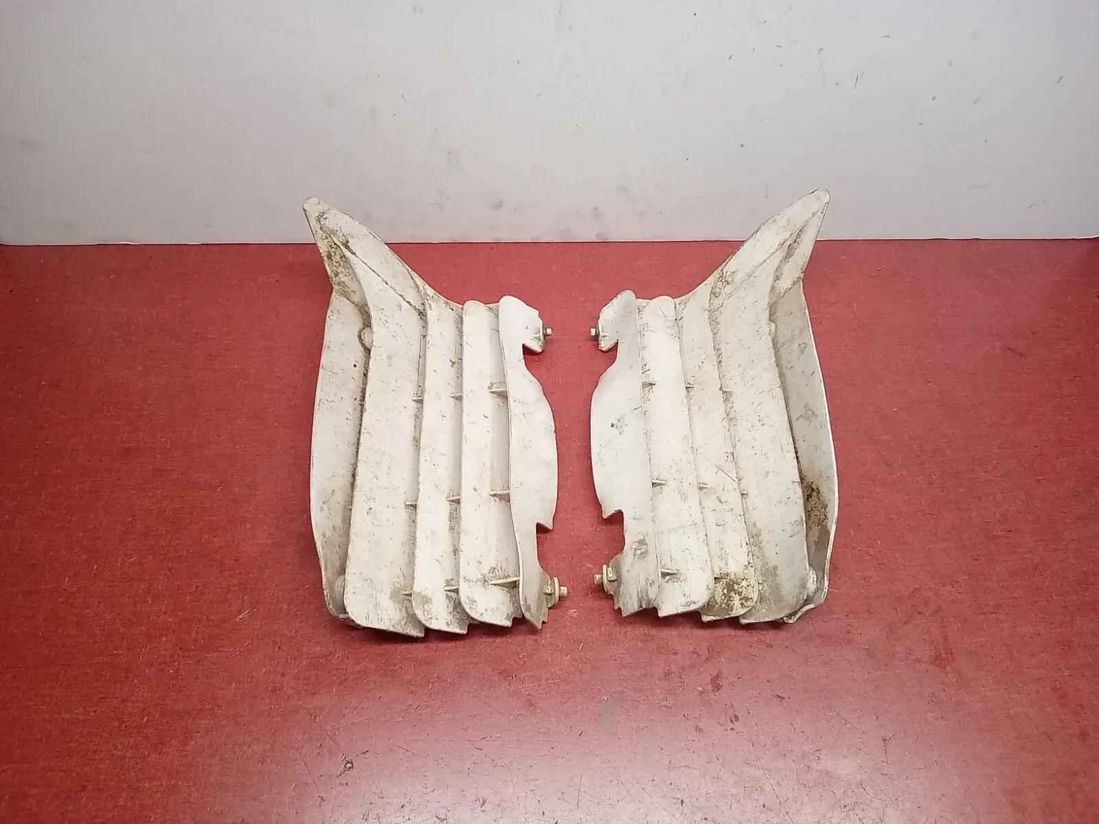 2012 12 YAMAHA YZ 250 F YZ250F RADIATOR COVER GUARD SHROUD PLASTIC OEM PAIR