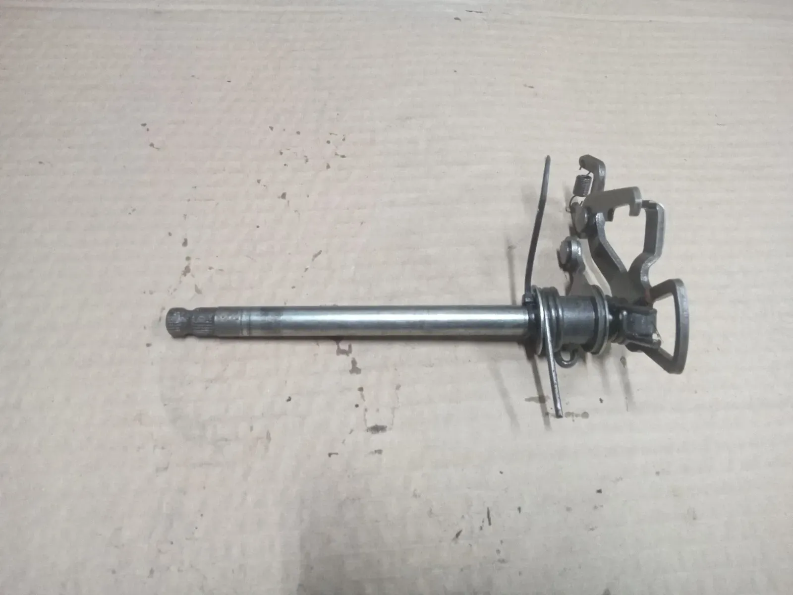 1986 86 YAMAHA TT 225 TT225 SHIFTER SHIFT SHAFT