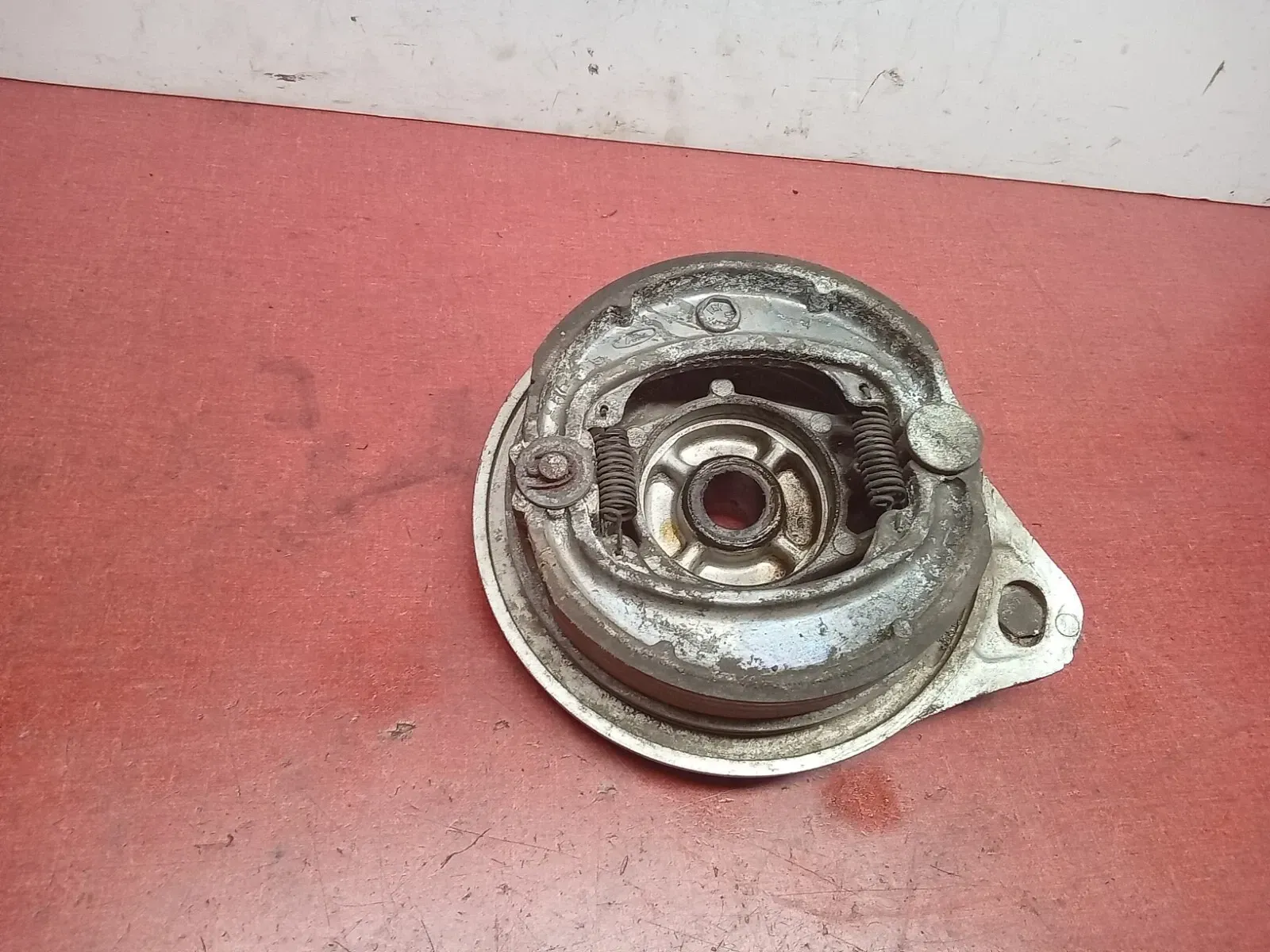 1973 73 HONDA XL350 XL 350 REAR BRAKE HUB BACKING PLATE