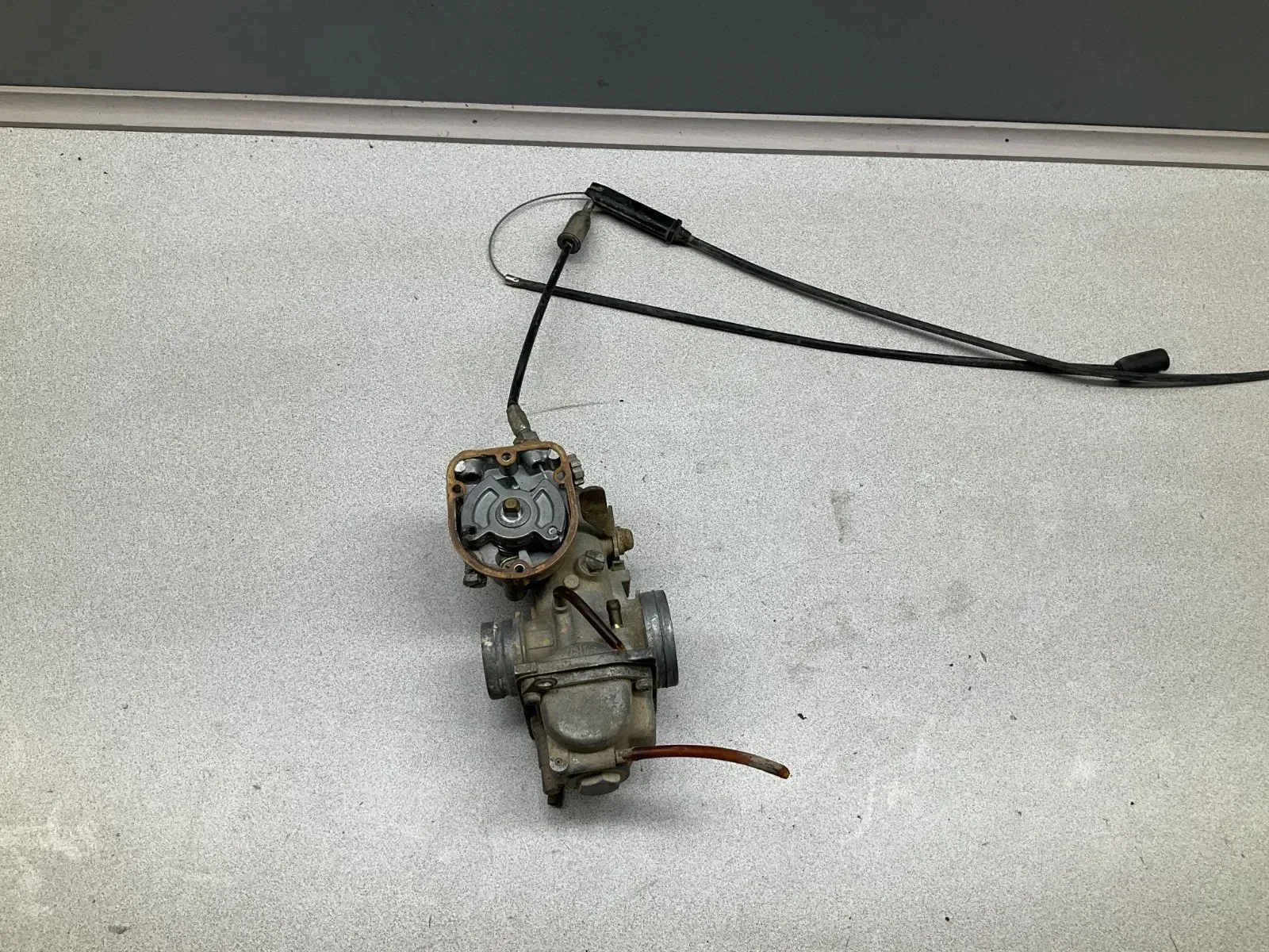 SUZUKI DS185 DS 185 OEM MIKUNI CARBURETOR CARB