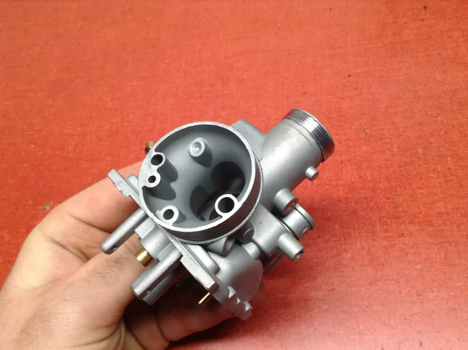 NEW 03-19 SUZUKI DRZ 125 CARB HOUSING BODY