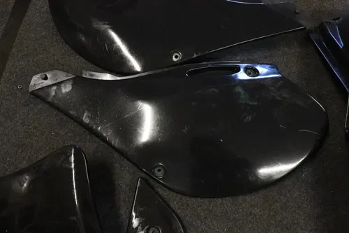 2000 Kawasaki Kx250 Aftermarket Black Plastic Set Fender Shrouds Number Plates