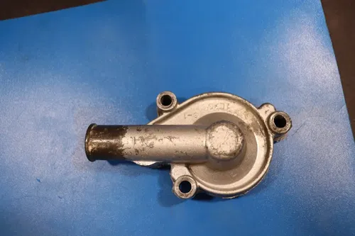 1993 Yamaha Yz125 Water Pump Housing Cover Shaft Impeller