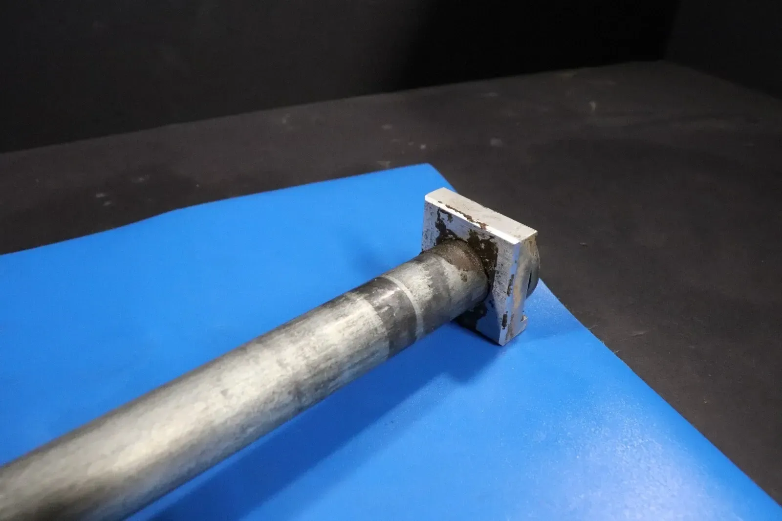 2002 Yamaha Yz250 Rear Axle Adjuster Blocks Nut Spacers