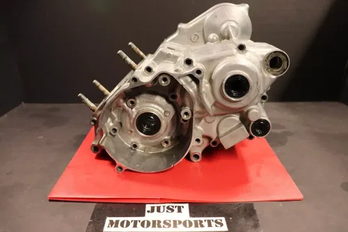 2006 Honda Cr85RB Engine Crankcase Set Left Right