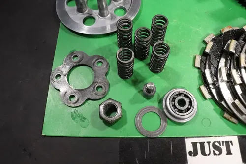 1989 Kawasaki Kx80 Complete Clutch Basket Hub Plates Springs