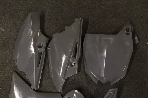 2013 Yamaha Yz250 Restyle Plastics Set Fenders Shrouds Number Plates