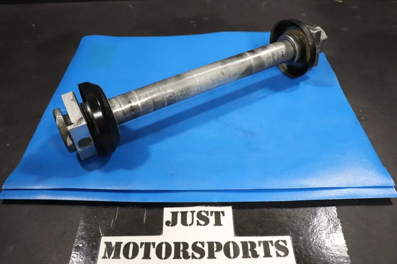 2013 Yamaha Yz250 Rear Wheel Axle Spacers Adjuster Blocks Nut