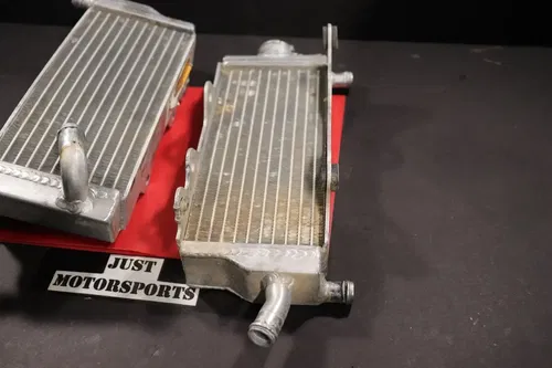 1995 Honda Cr250r Aftermarket Left & Right Radiator Set