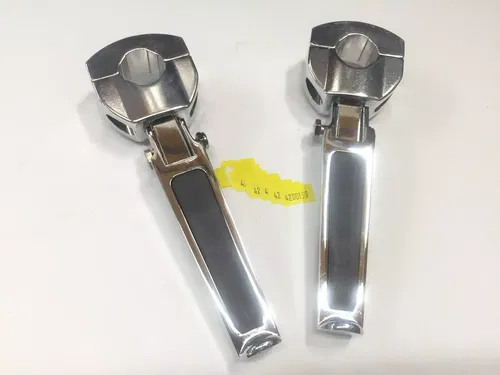 42-001-99 UNIVERSAL HIGHWAY CHROME FOLDING FOOTRESTS WITH RUBBER INLAY ONE INCH