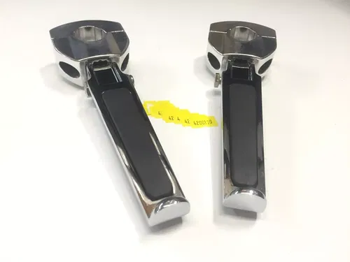 42-001-99 UNIVERSAL HIGHWAY CHROME FOLDING FOOTRESTS WITH RUBBER INLAY ONE INCH