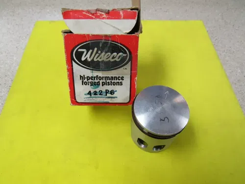WISECO- 422P6-PISTON- RINGS NOT INCLUDED -  N.O.S.