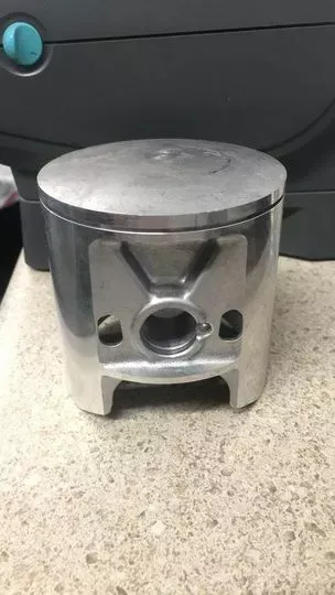 SUZUKI- 12110-41211 PISTON- DOES NOT INCLUDE CIRCLIP OR WRIST PIN-  N.O.S.