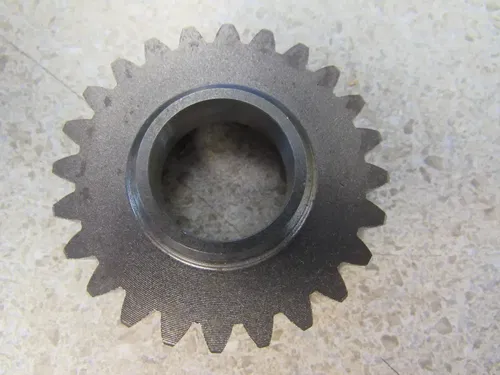 BIN31A-SUZUKI- 24341-27C10- 4TH GEAR 1986-91 RM 125  N.O.S.