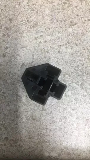 HARLEY DAVIDSON - 72046-79 - OEM NOS STARTER RELAY PLUG SOCKET HOUSING