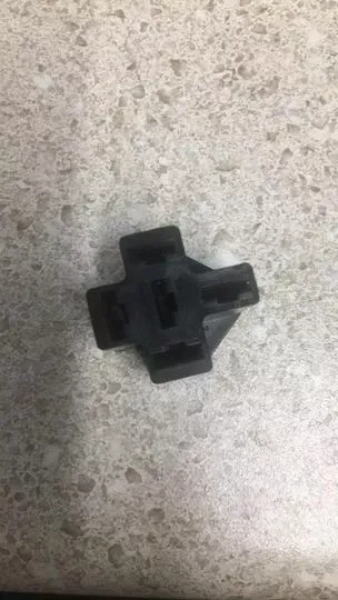 HARLEY DAVIDSON - 72046-79 - OEM NOS STARTER RELAY PLUG SOCKET HOUSING