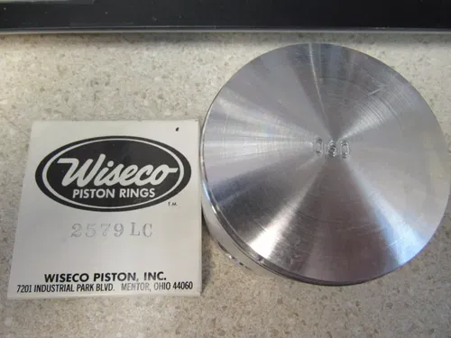 BIN53A- WISECO PISTON KIT-393P6- 1973-79 RD 350/400   N.O.S.